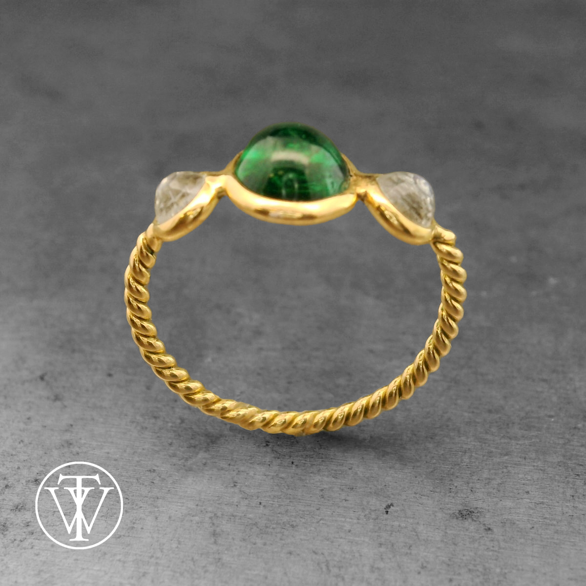 Emerald Cabochon Ring