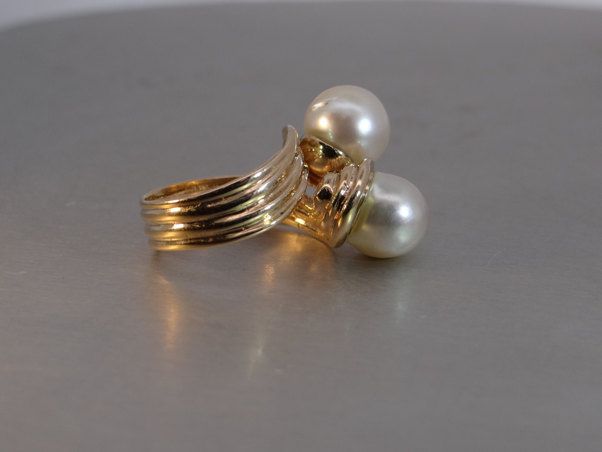 Vintage Pearl Bypass Ring