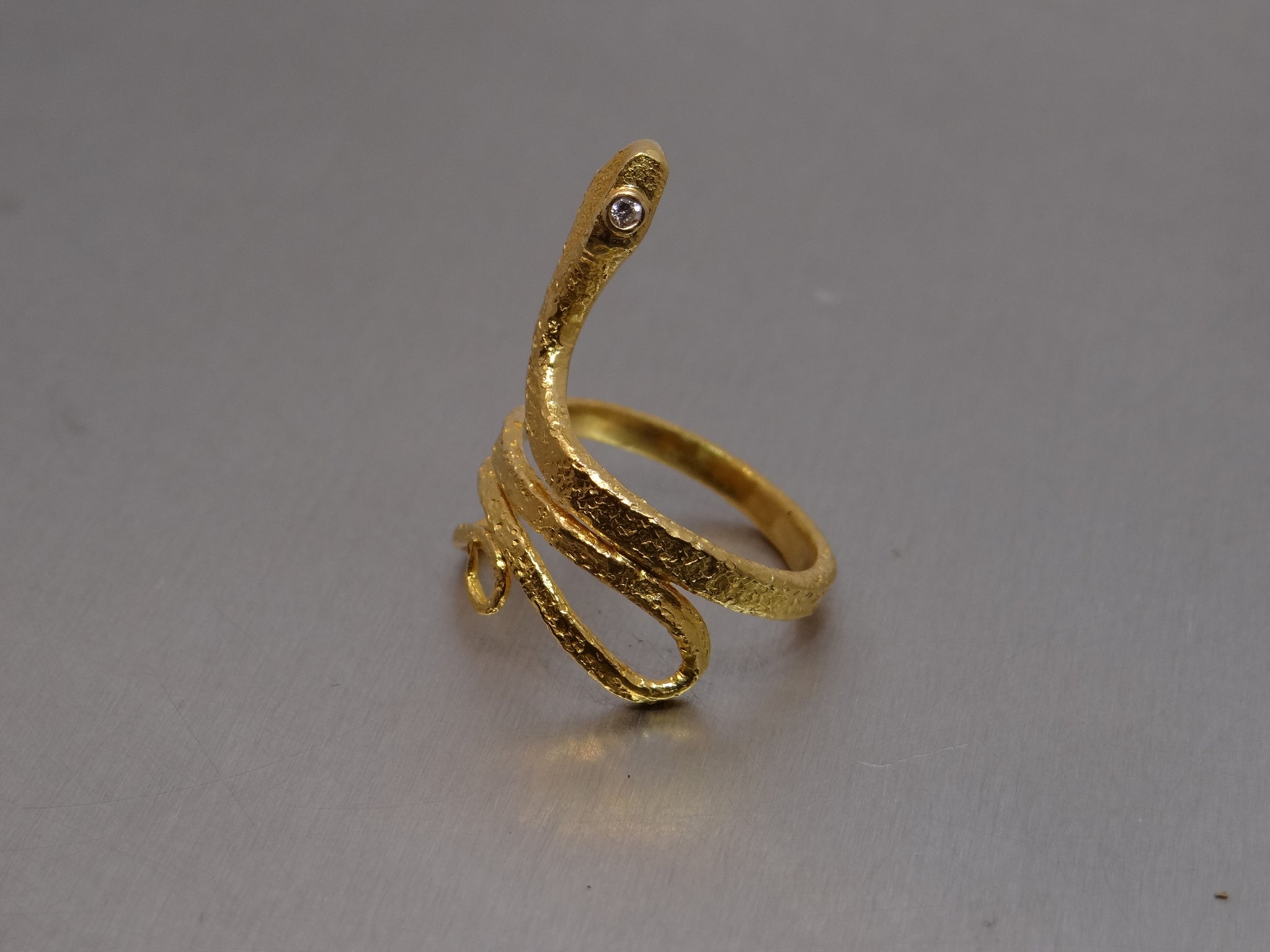 18K Yellow Gold Snake Ring