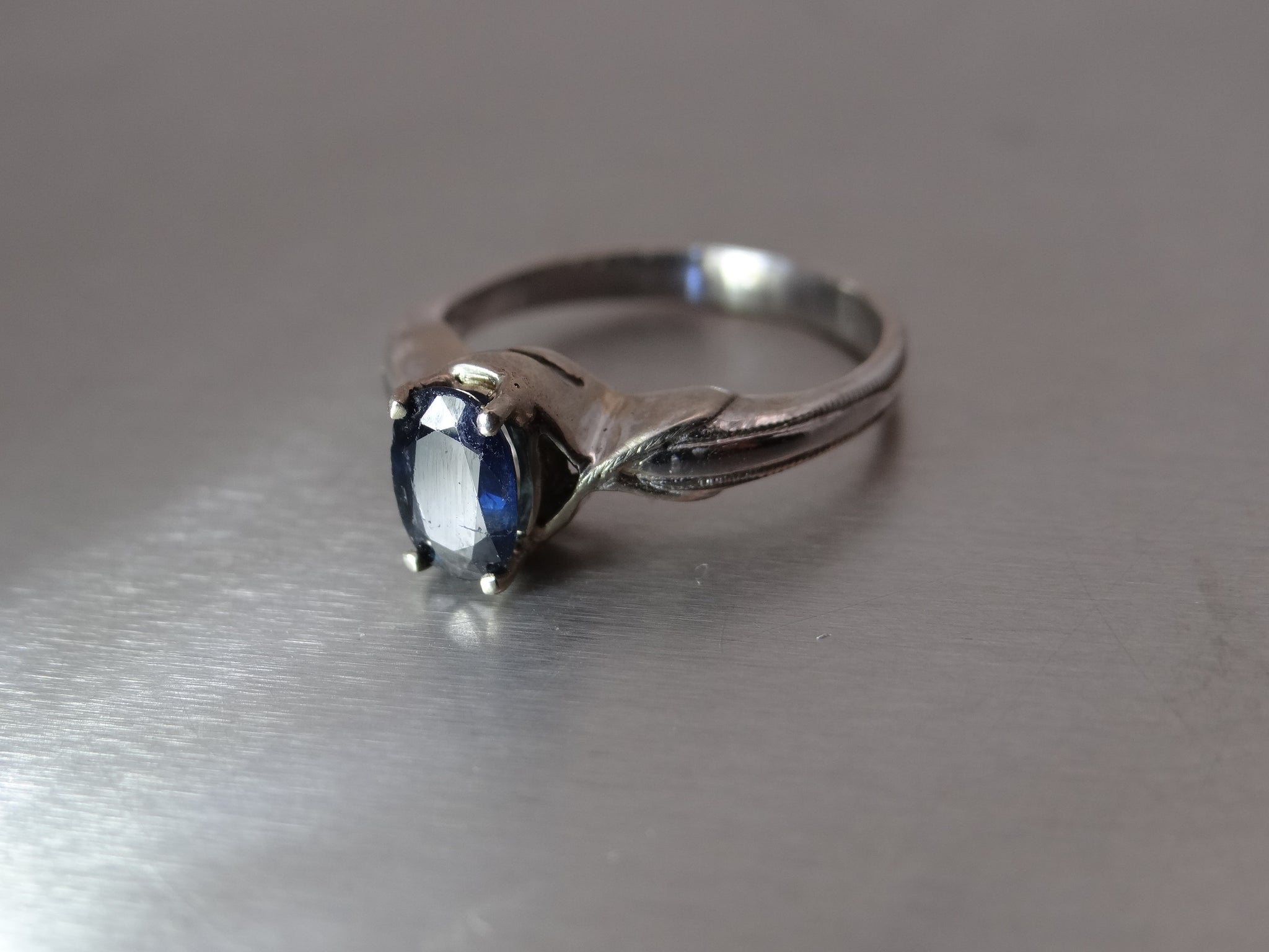Vintage Blue Sapphire Ring