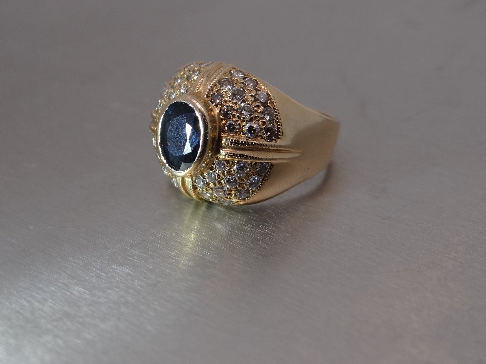 Vintage Diamond and Sapphire ring