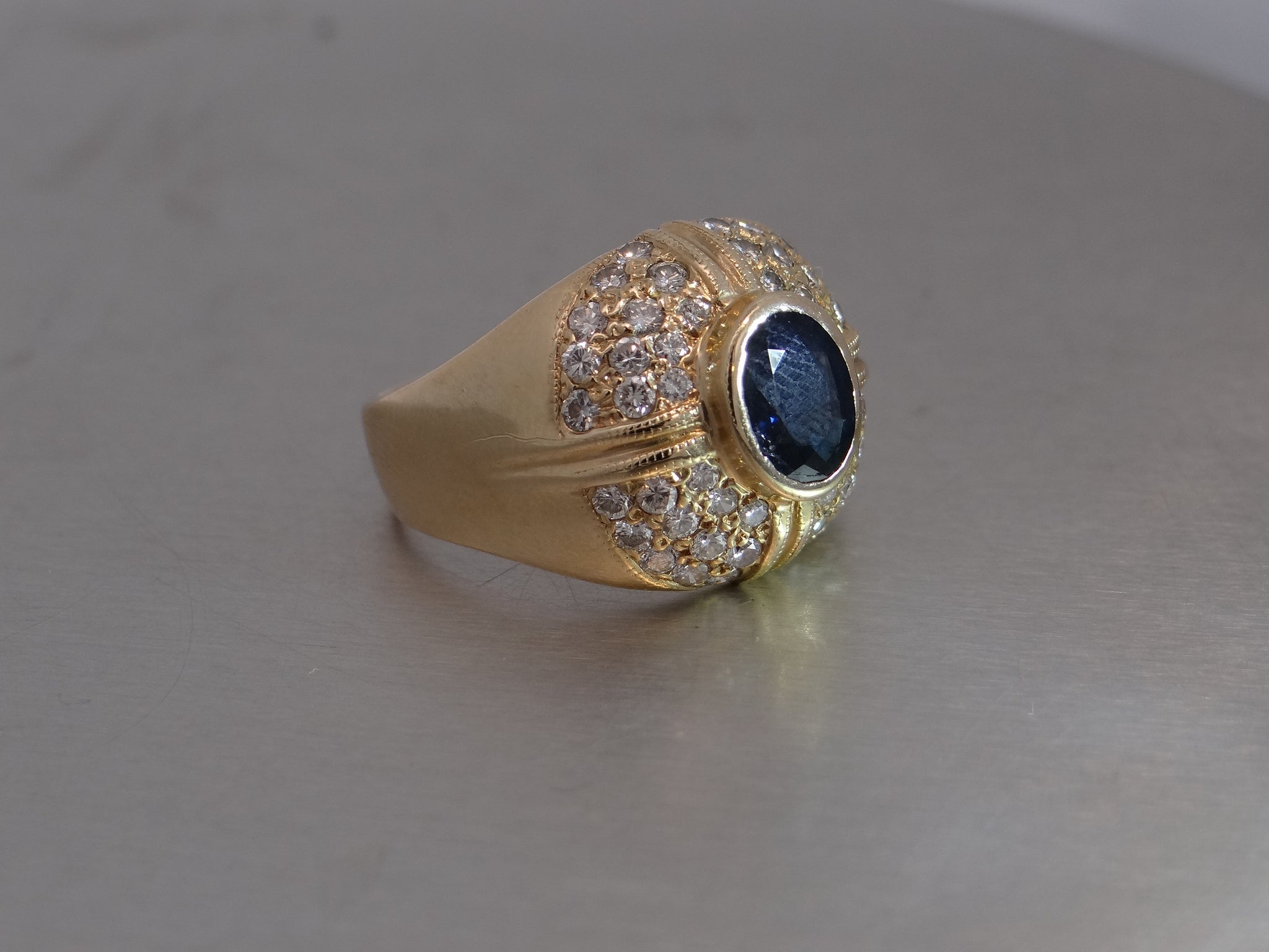 Vintage Diamond and Sapphire ring
