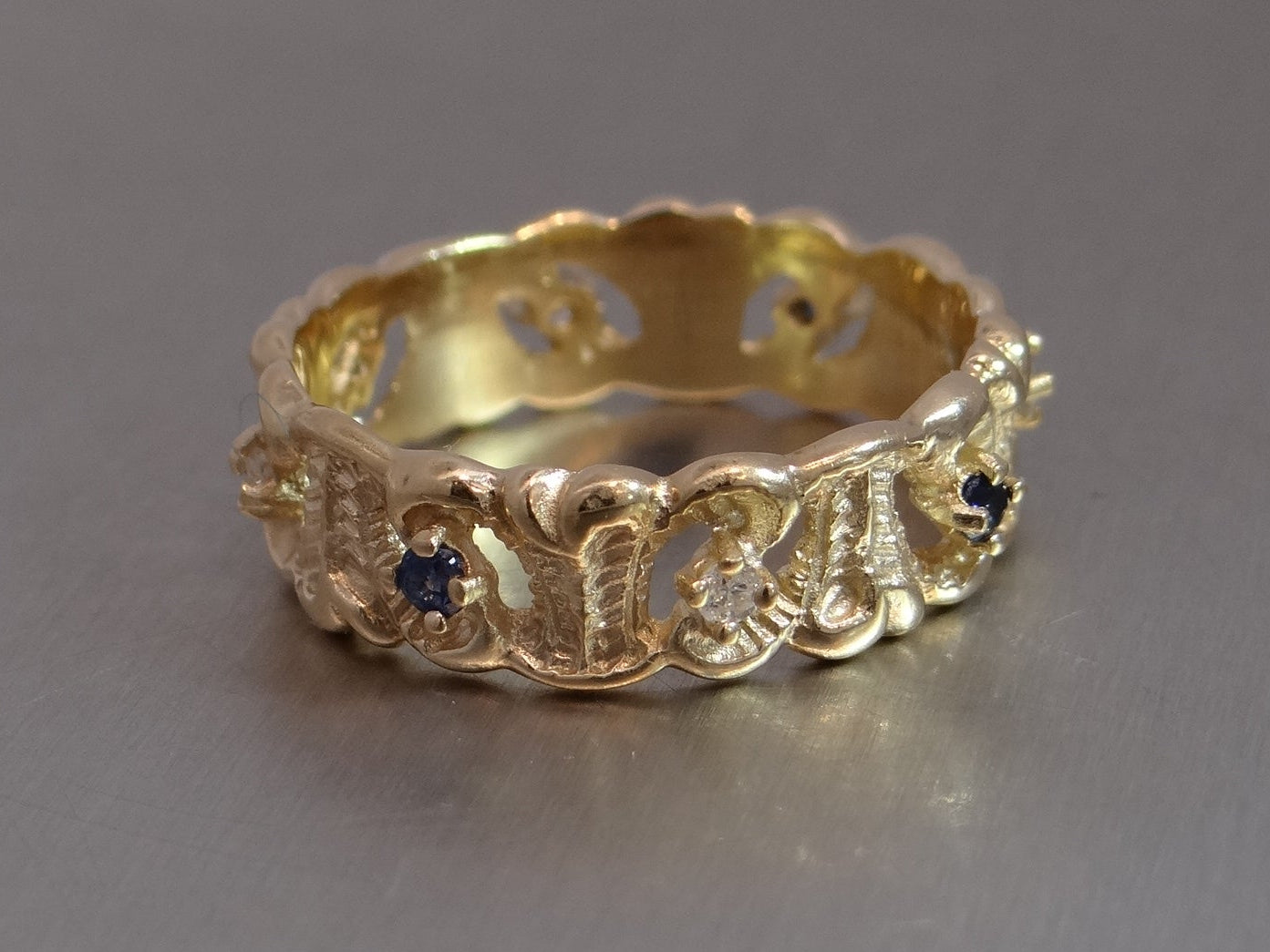 Vintage Diamond and Sapphire Ring