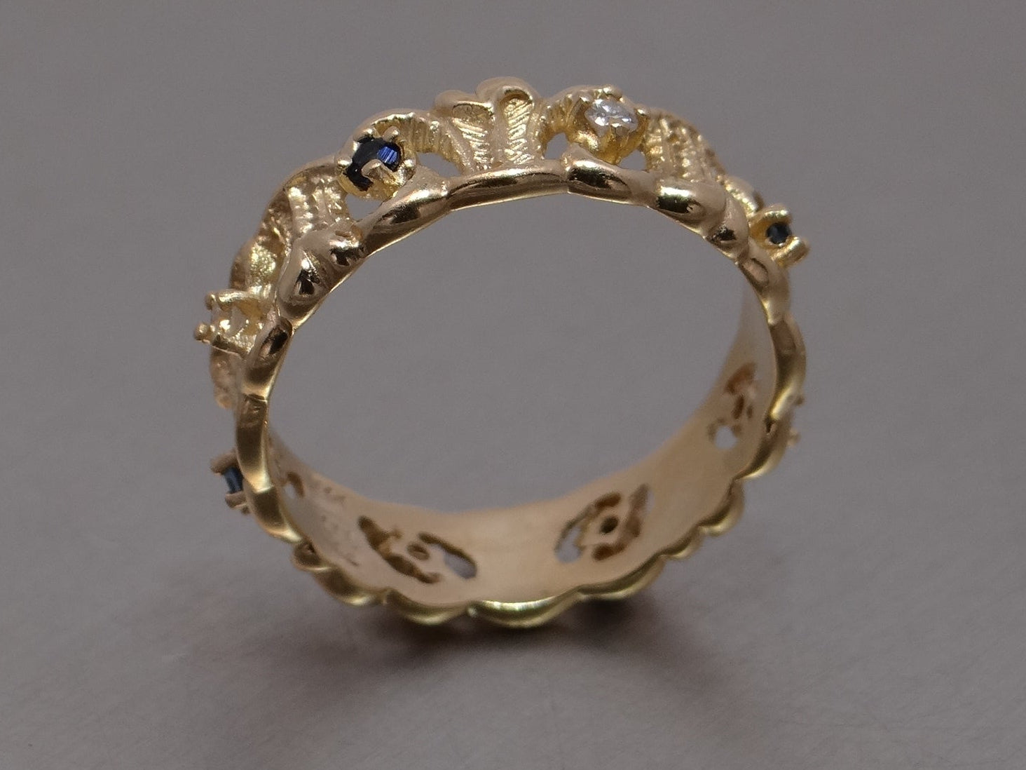 Vintage Diamond and Sapphire Ring