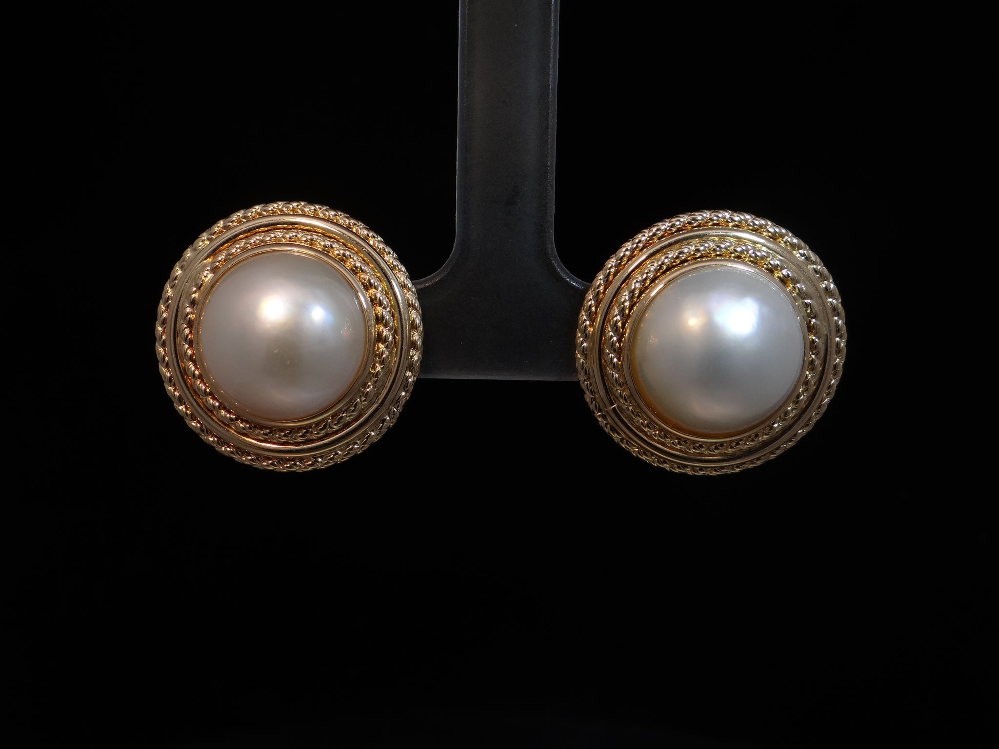 Gold and Mabé Pearl Earrings
