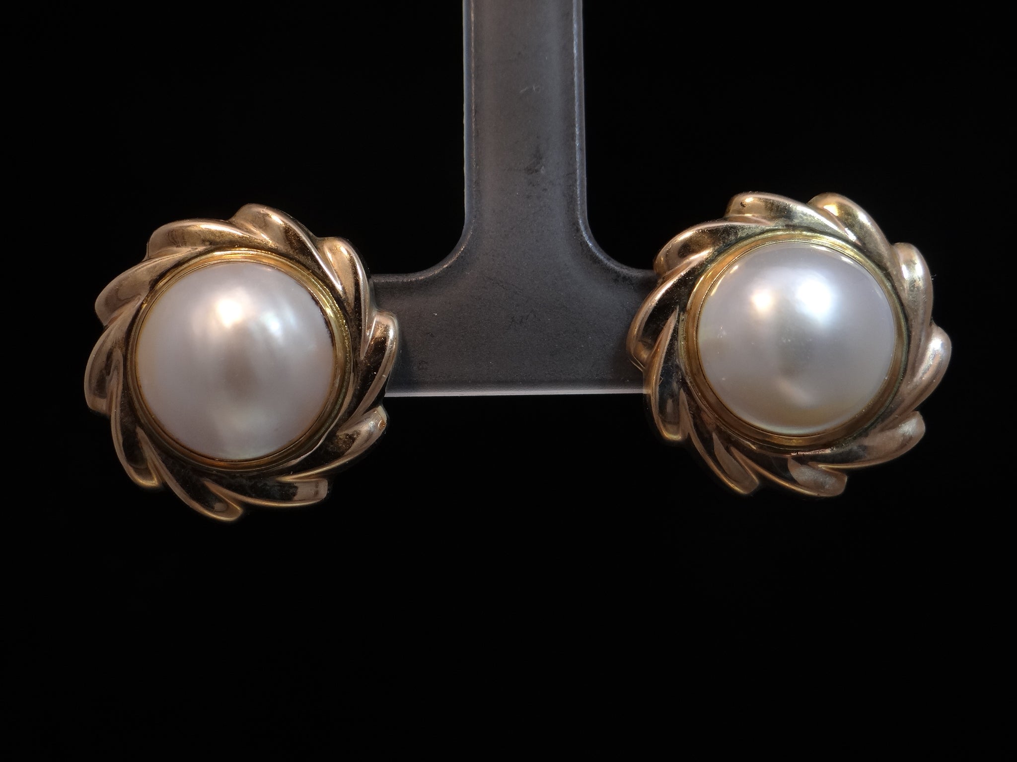 Mabé Pearl Earrings with Gold Frames