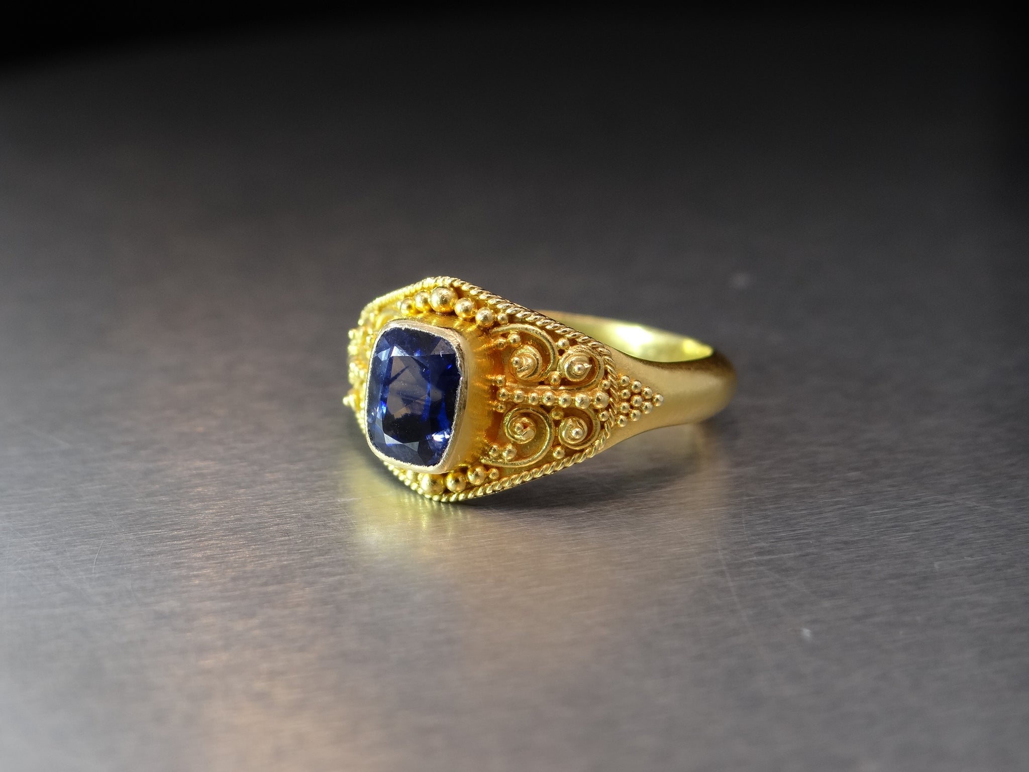 Vintage-Inspired Blue Sapphire Ring