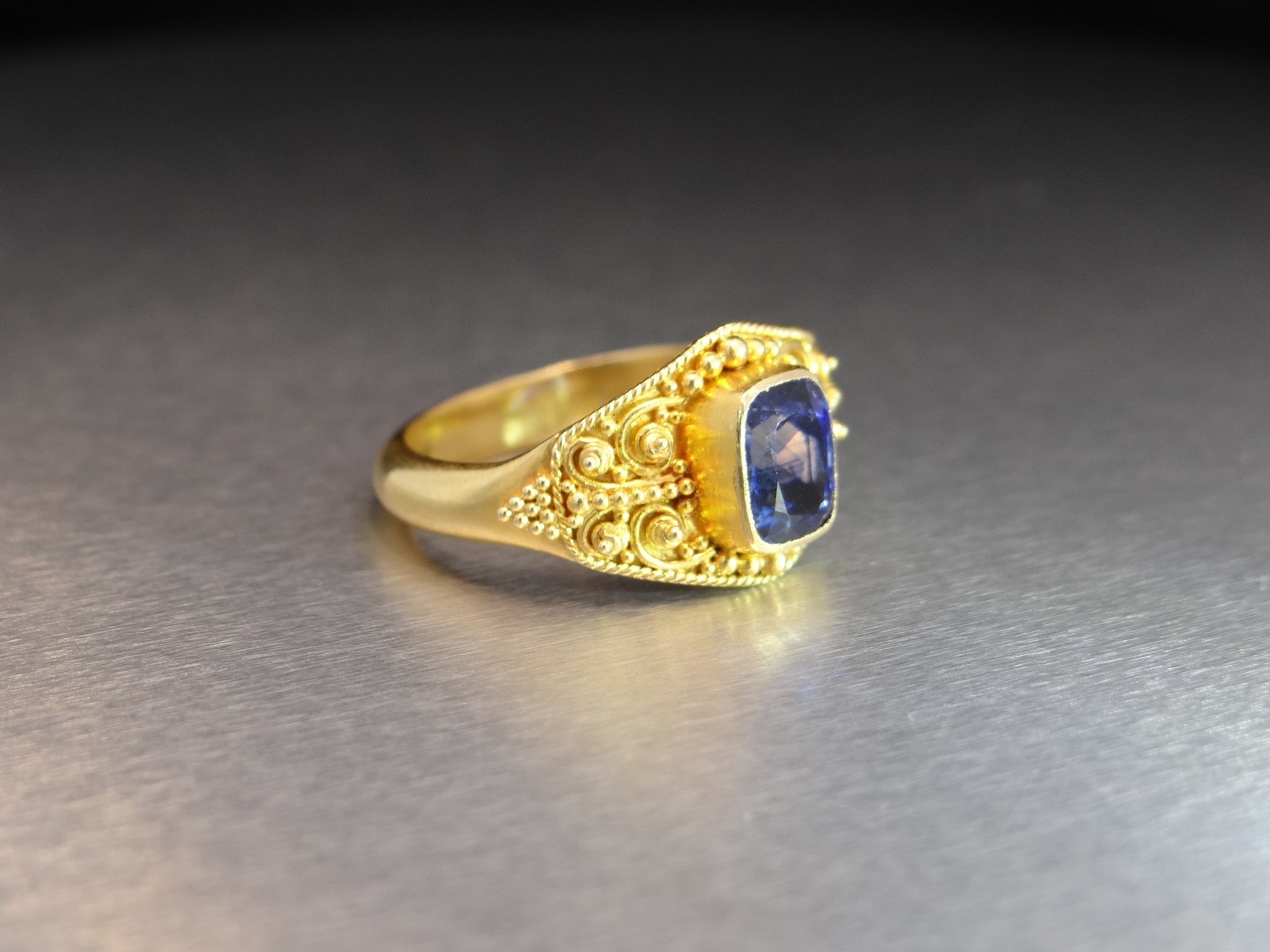 Vintage-Inspired Blue Sapphire Ring