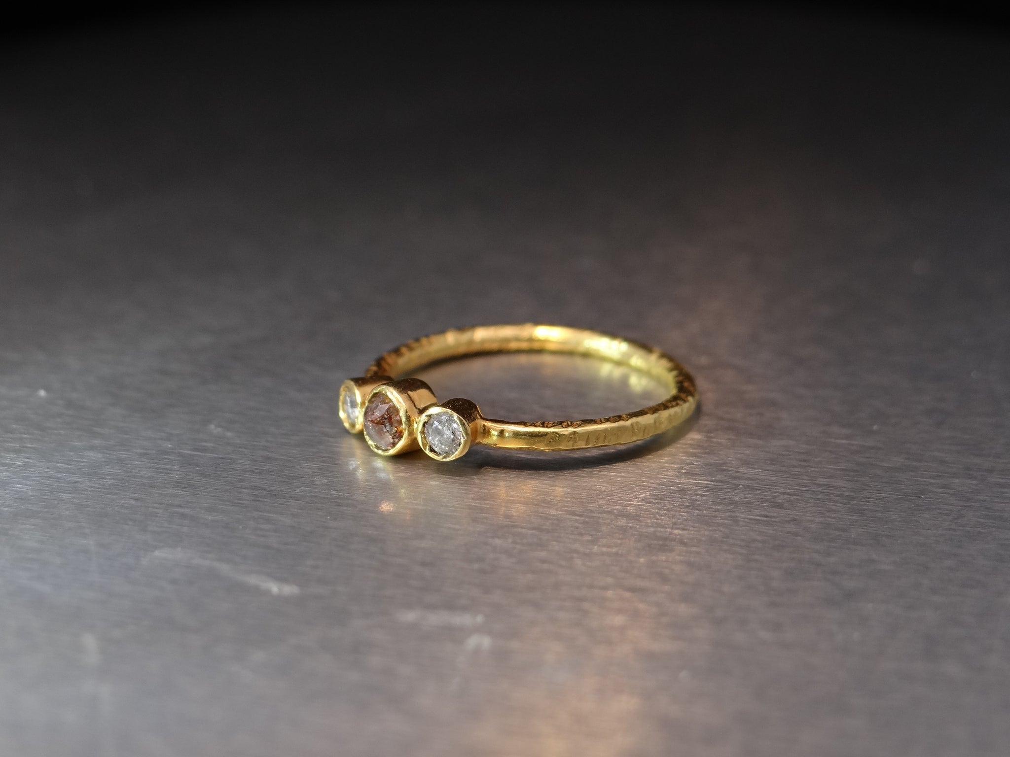 18K yellow gold Diamond 3 Stone Ring