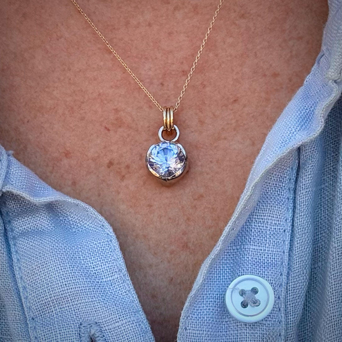 Carolina Blue Scalloped Sapphire Platinum Pendant